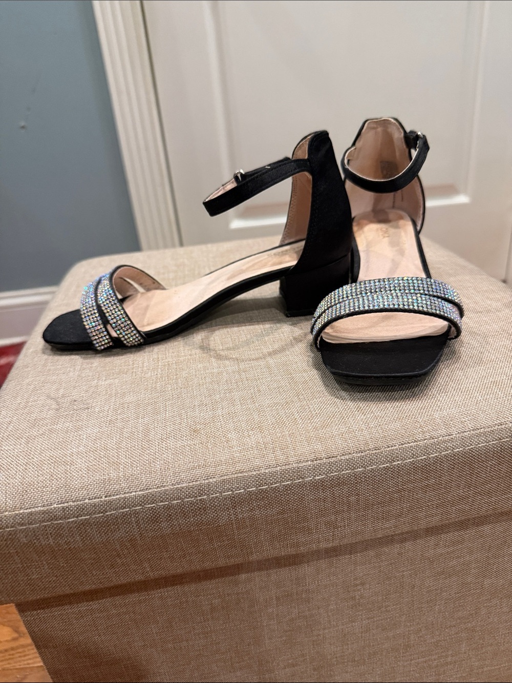 Sonoma Black Sandals with Sparkling Crystal Straps
